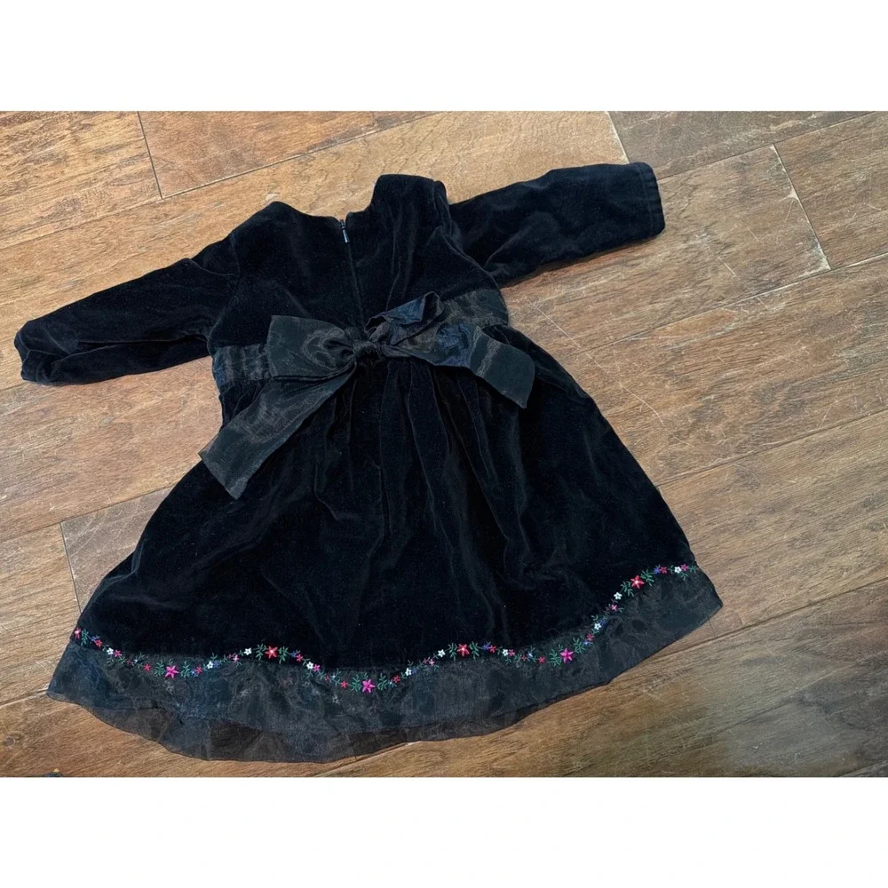 Vintage 2001 Gymboree Black Velvet Floral Embroidered Dress 6-12 Mo‎ Bow holiday